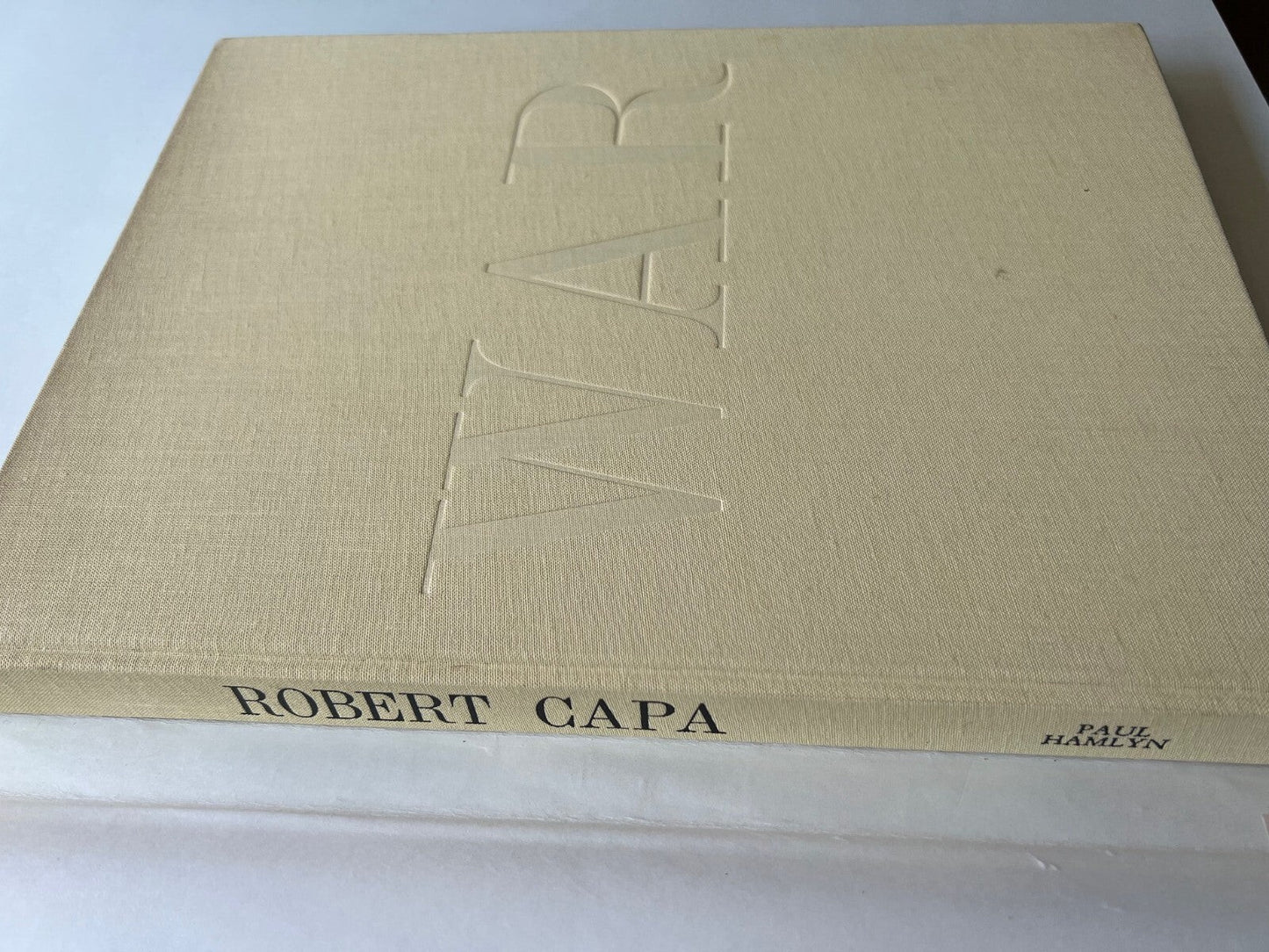 WWII IMAGES OF WAR ROBERT CAPA , PAUL HAMLYN LONDON 1964 LIBRO FOTOGRAFICO