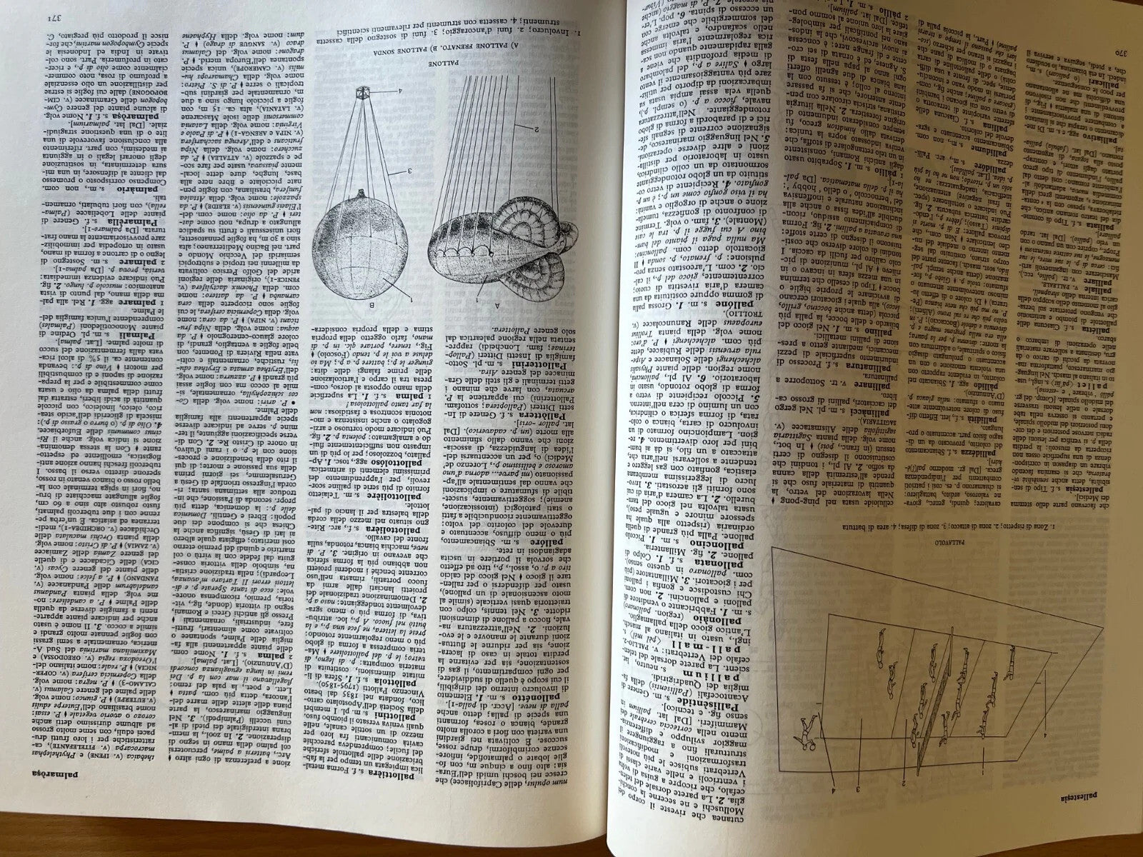 VOCABOLARIO ILLUSTRATO DELLA LINGUA ITALIANA DEVOTO - OLI 2 VOLUMI 1967 OTTIMO