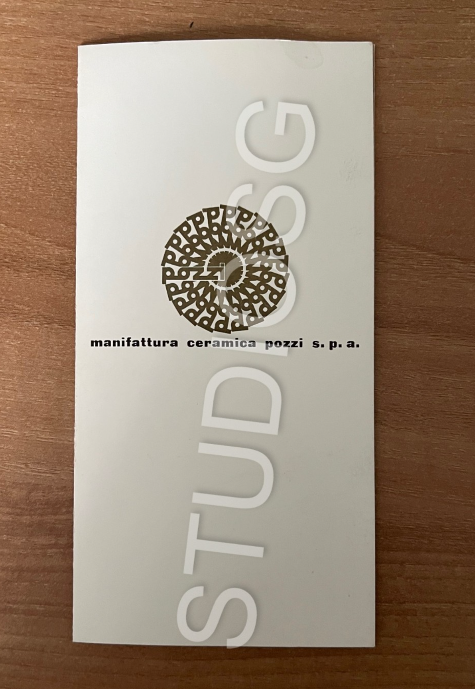 PUBBLICITARIO BIGLIETTO AUGURI MANIFATTURA CERAMICA POZZI 1965 AGENZIA AGE MILAN