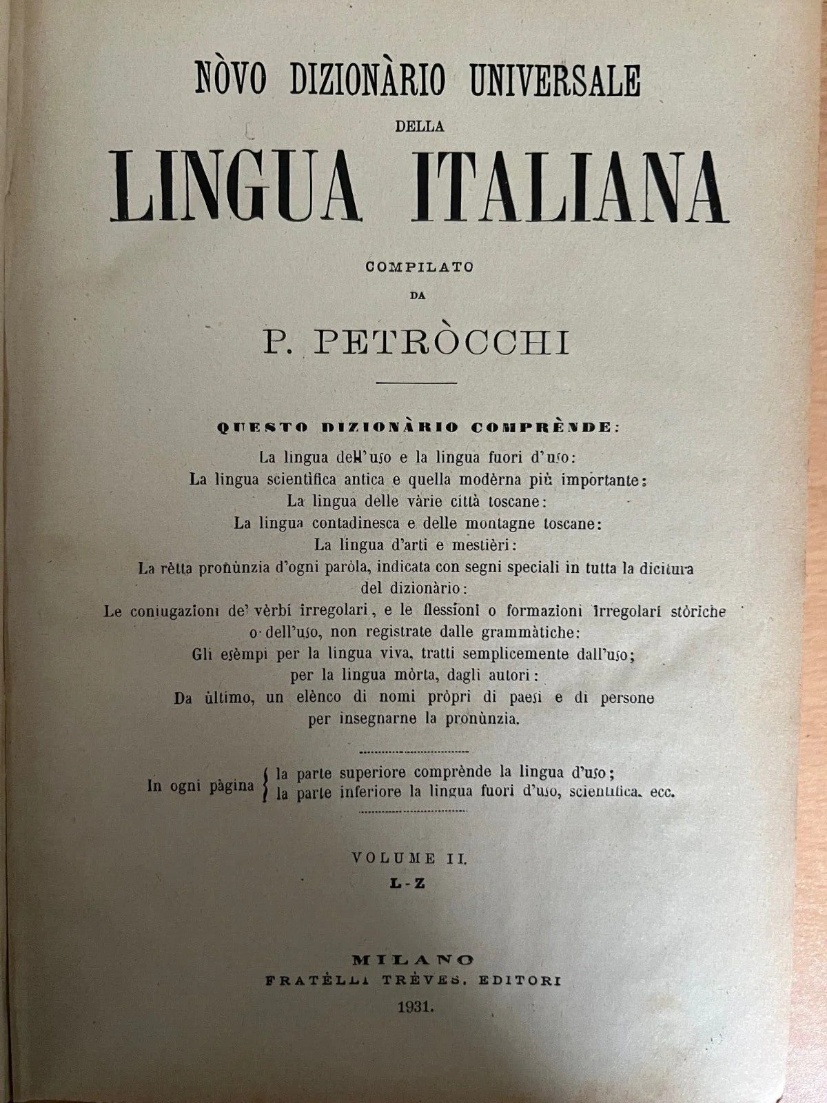 1931 PETROCCHI NOVO DIZIONARIO UNIVERSALE DELLA LINGUA ITALIANA 2 VOLUMI TREVES